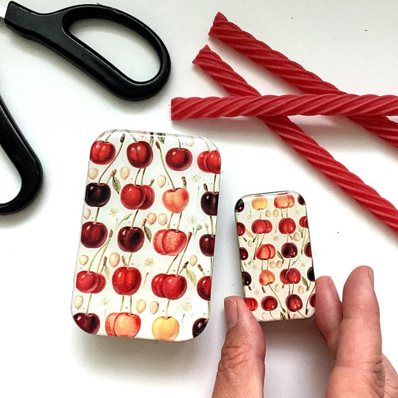 Resin Notions Tins