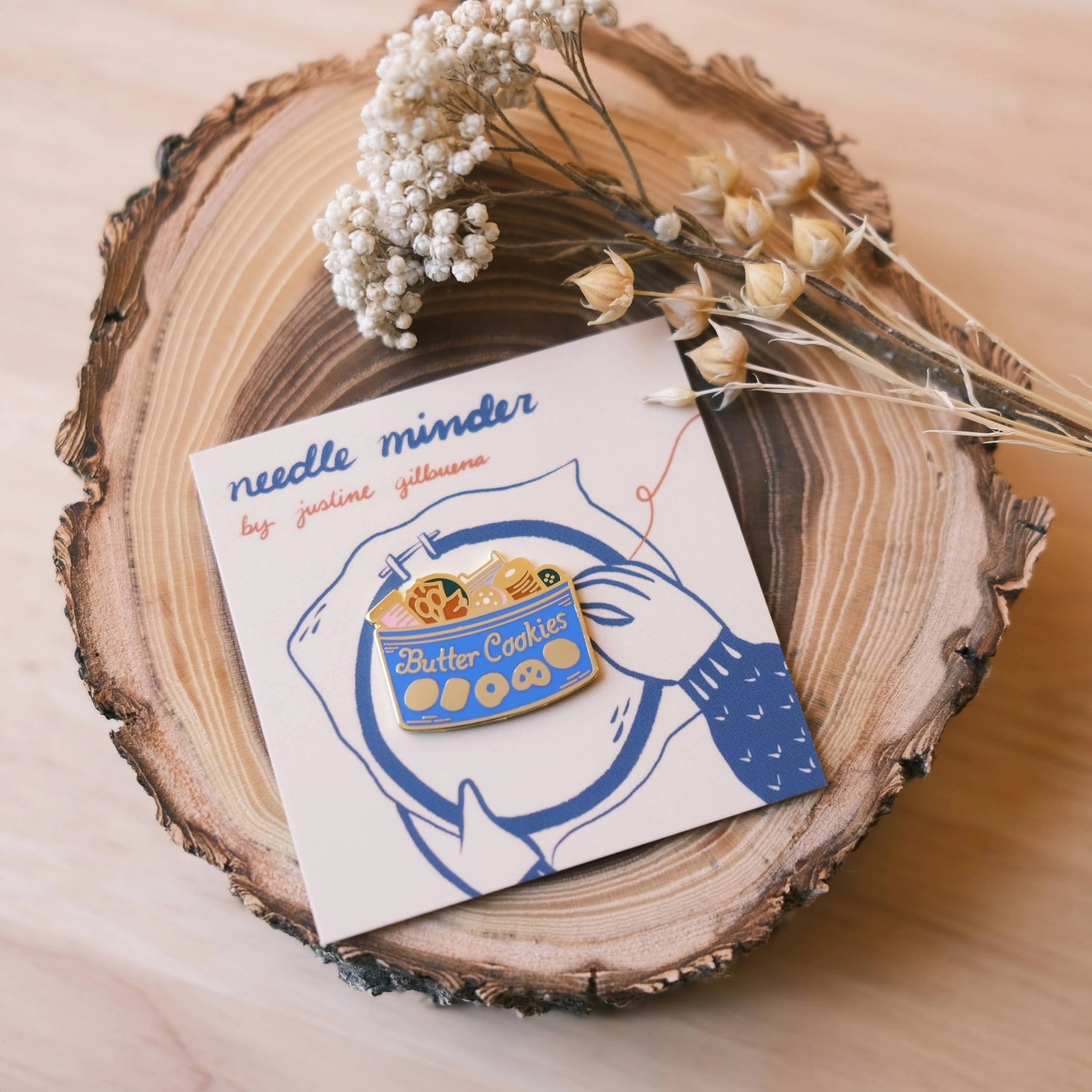 Cookie Tin Needle Minder